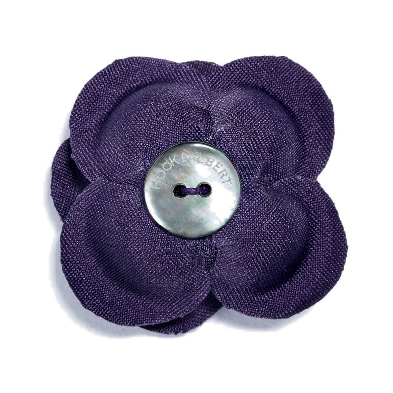Hook & Albert Catacombs Large Buttercup Lapel Flower | Purple LFBSL15F-PRPL-OS