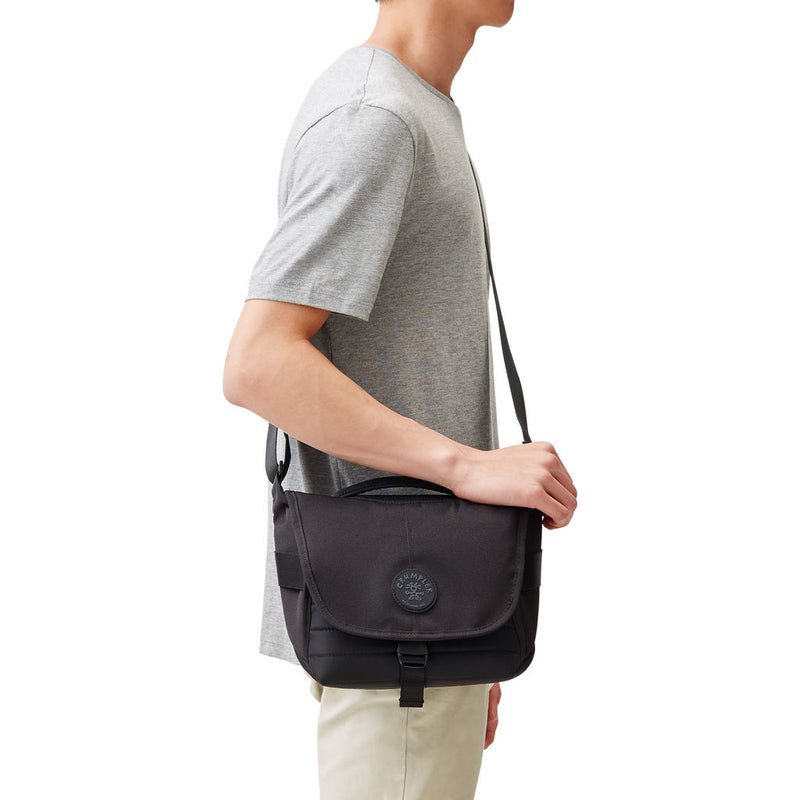 Crumpler 5 Million Dollar Home Camera Shoulder Bag | Black