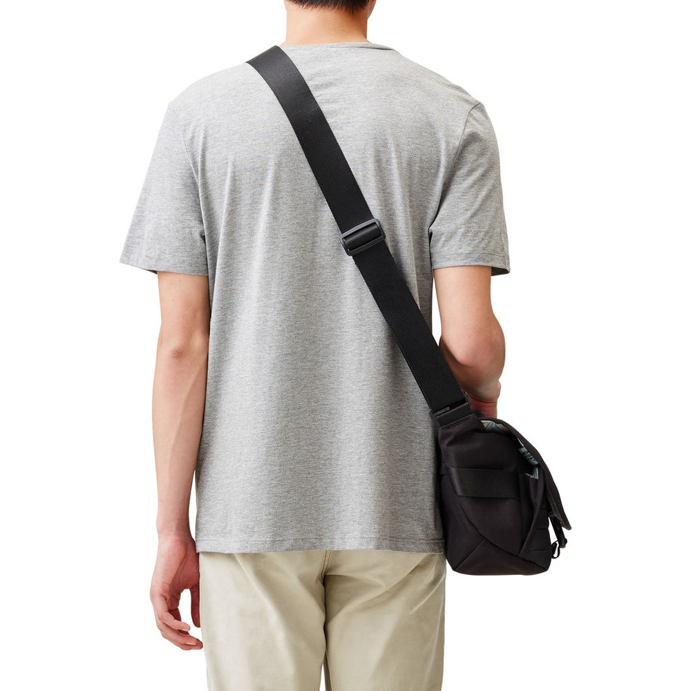 Crumpler 5 Million Dollar Home Camera Shoulder Bag Black MD5004
