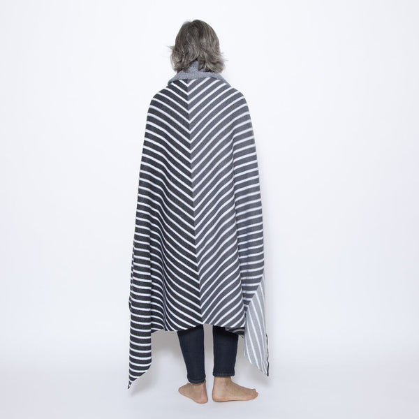 in2green Eco Zag Throw Kelly Harris Smith
