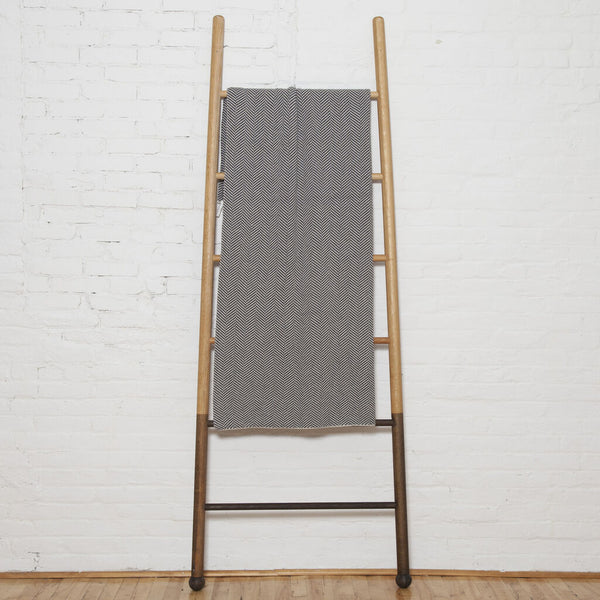 in2green Wool Herringbone Blanket Eco Throw | Charcoal