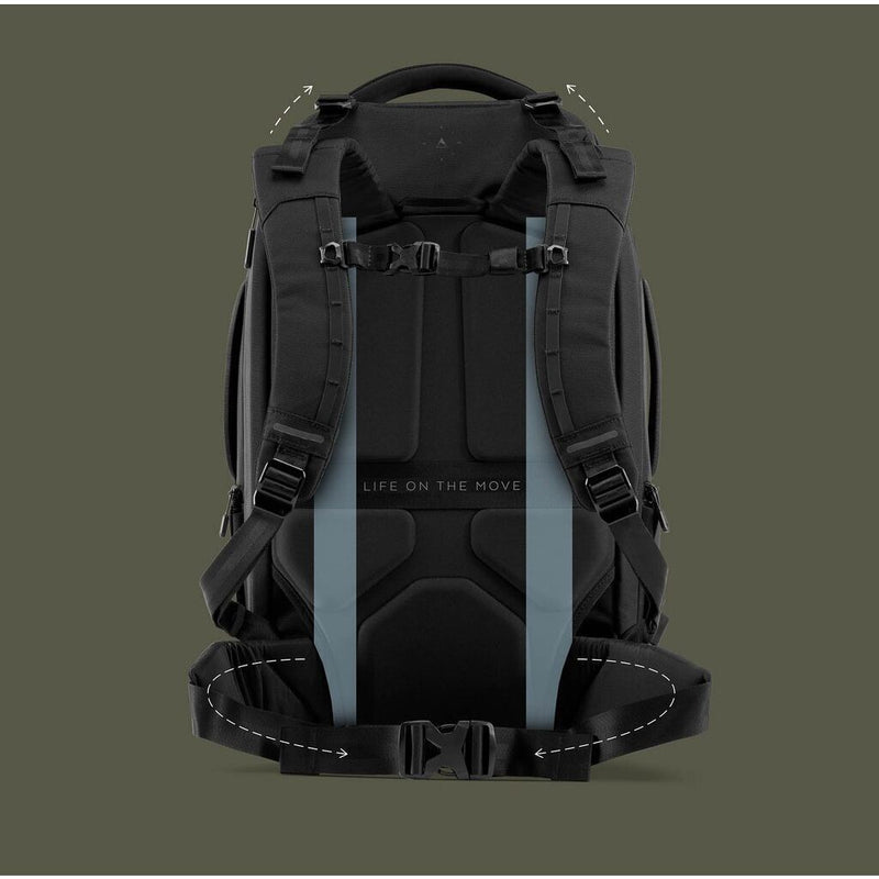 Nomatic Navigator Travel Backpack 32L | Black