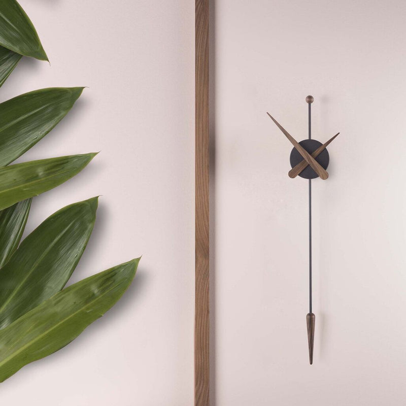 Nomon Punta Wall Clock | Oak finish/Glassfibre/Polystyrene
