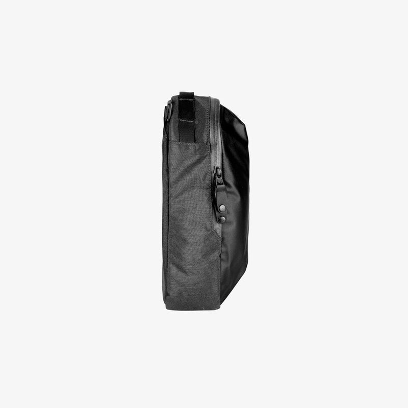 Boundary Supply Aux Compartment
