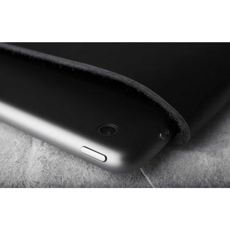 Mujjo Slim Fit iPad Air Sleeve | Black MUJJO-SL-013-BK