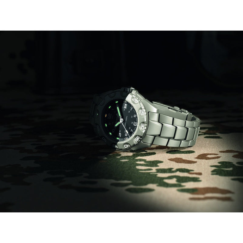 traser H3 Special Force 100 Watch | Titanium Strap 105485