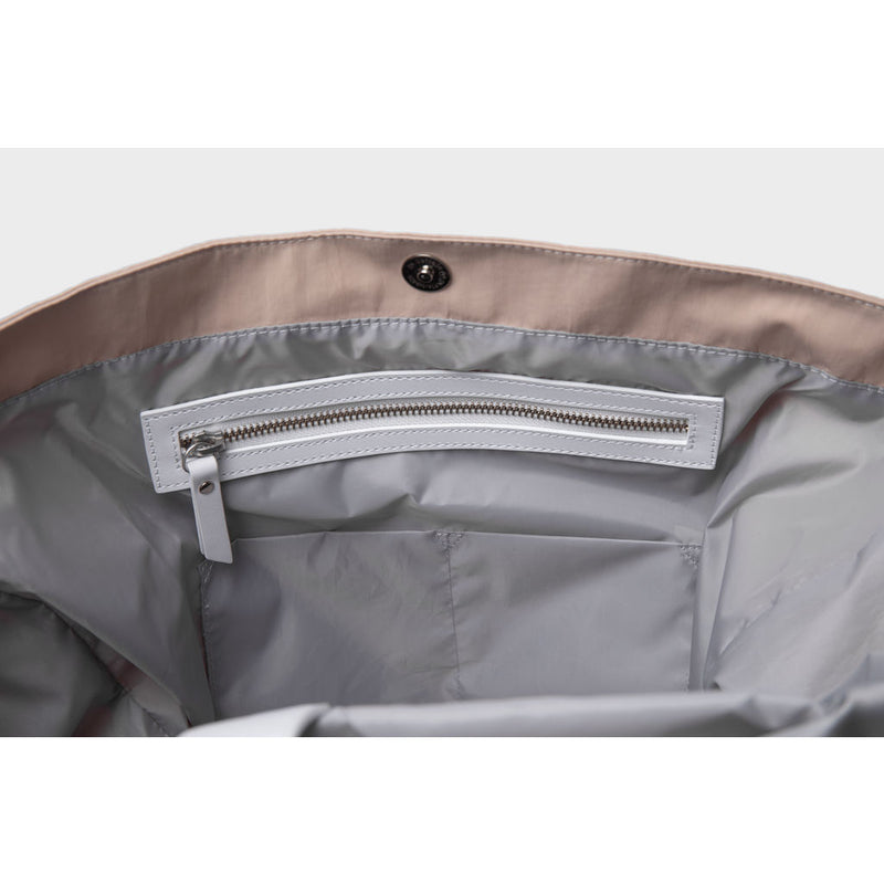 Sandqvist Thea Tote Bag | Nyon/Leather -Powder SQA1071