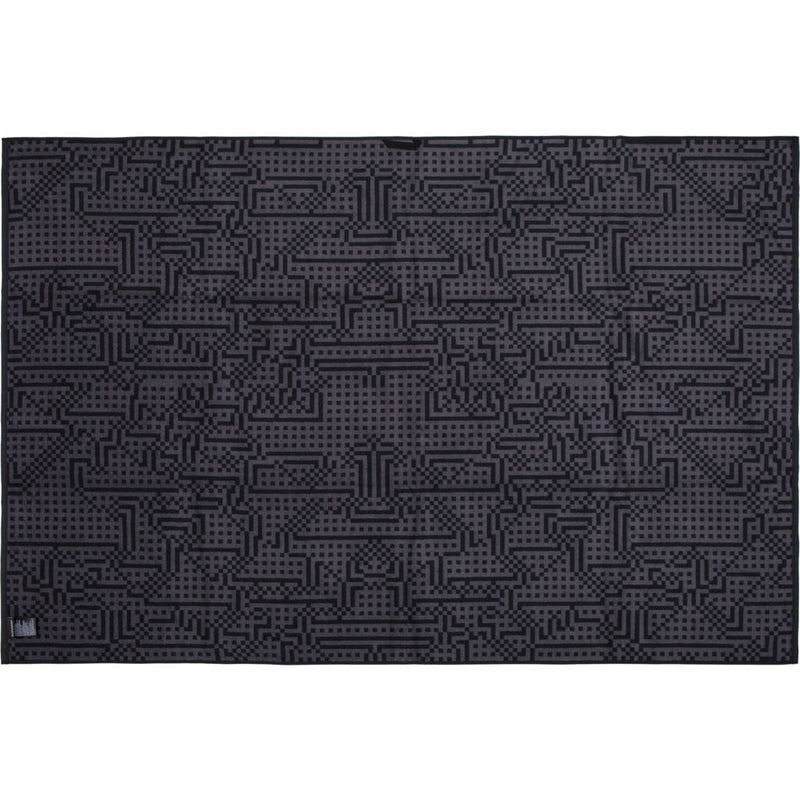 Zuzunaga Route Bath Towel 100 x 150 cm | Dark Grey
