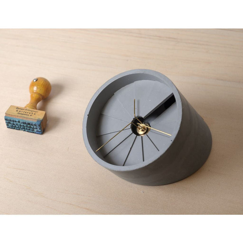 28 Design 4th Dimension Concrete Table Clock | Gold / Gray CC02000