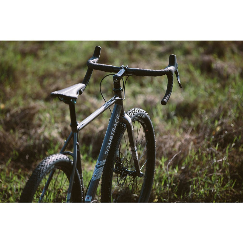 gravel bike 57 cm Bombtrack Hook EXT 700c Gravel Touring Bicycle Brown – Sportique