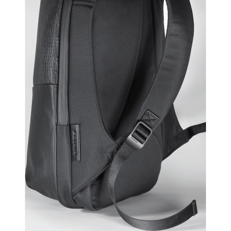 Cote et Ciel Isar Medium Veneer Neoprene Backpack | Onyx Black 28442
