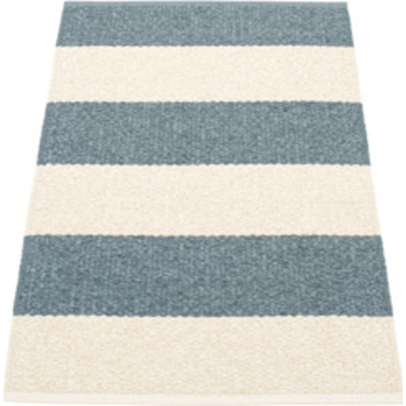 Pappelina Bob Woven Plastic Washable Rug With Double Folded Hemmed Edge 