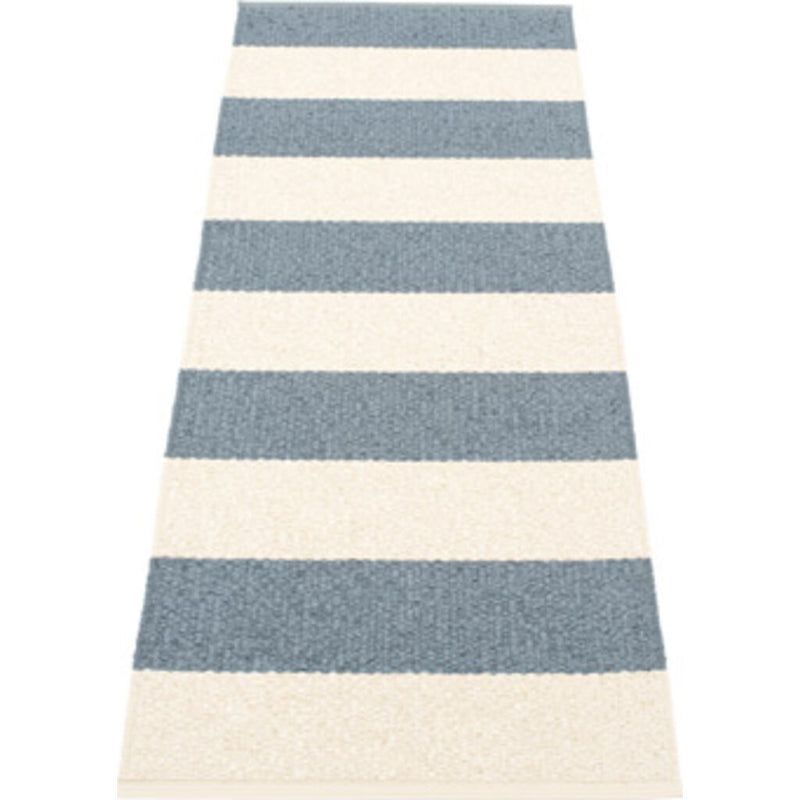 Pappelina Bob Woven Plastic Washable Rug With Double Folded Hemmed Edge 