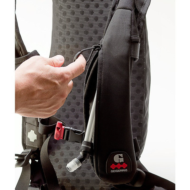 Giegerrig Insulated Tube Garage | Black