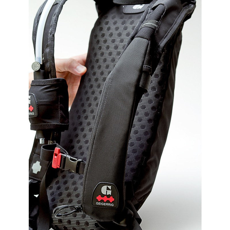 Giegerrig Insulated Tube Garage | Black